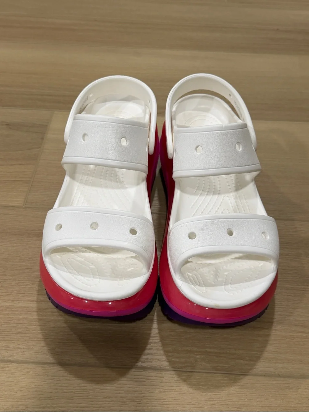 Crocs Mega Crush Sandal - Size 9